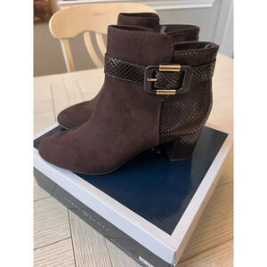Karen Scott brown fabric suede upper w/ snake print ankle boots w/ gold accent 9